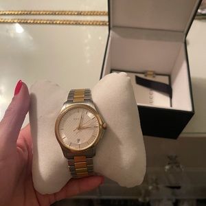 Gucci two tone color watch !